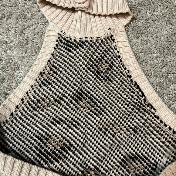 Cheetah Print Top - Picture 11 of 13